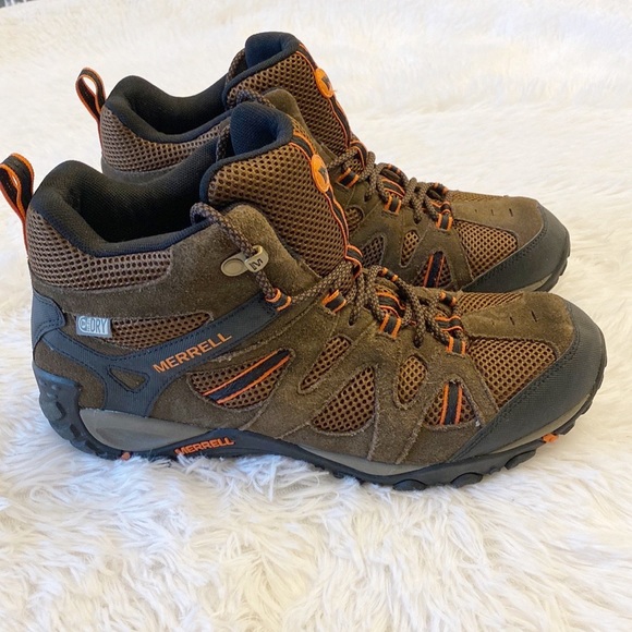 Merrell | Shoes | Merrell Deverta Mid 